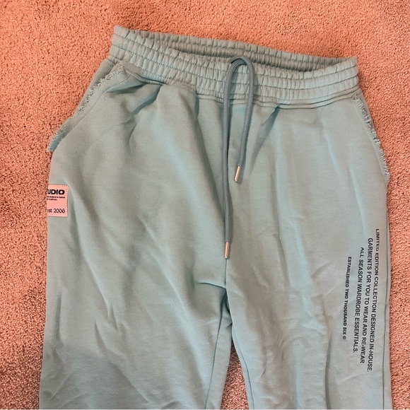 Blue Sweat Set - Picture 5 of 6